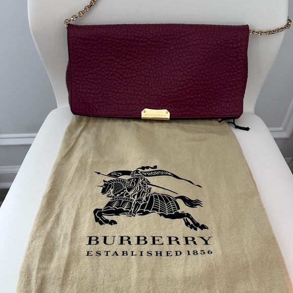 💯 Authentic Burberry Leather Shoulder bag/Clutch - Picture 2 of 16